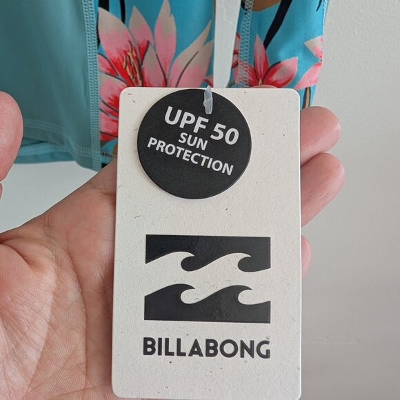 Billabong Core Surf Rash Guard - Picture 5 of 6